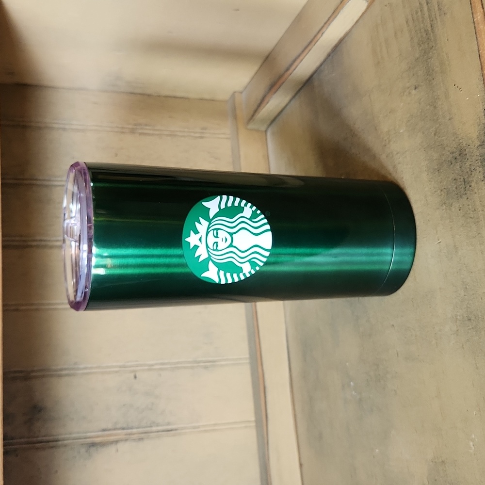 Starbucks Stainless 20 Ounce Cup with Lid
